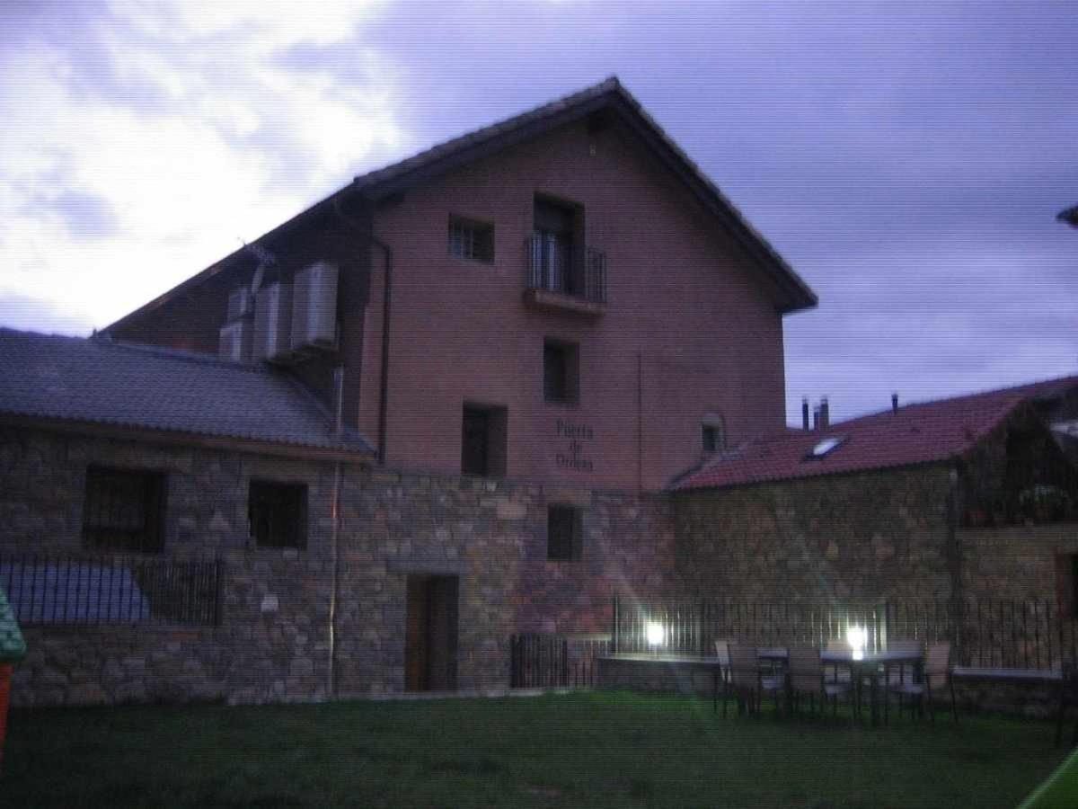 Apartamentos Puerta De Ordesa Laspuña Esterno foto