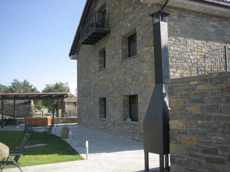 Apartamentos Puerta De Ordesa Laspuña Esterno foto