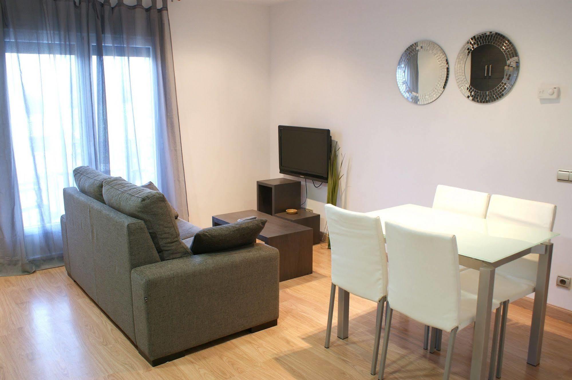 Apartamentos Puerta De Ordesa Laspuña Esterno foto